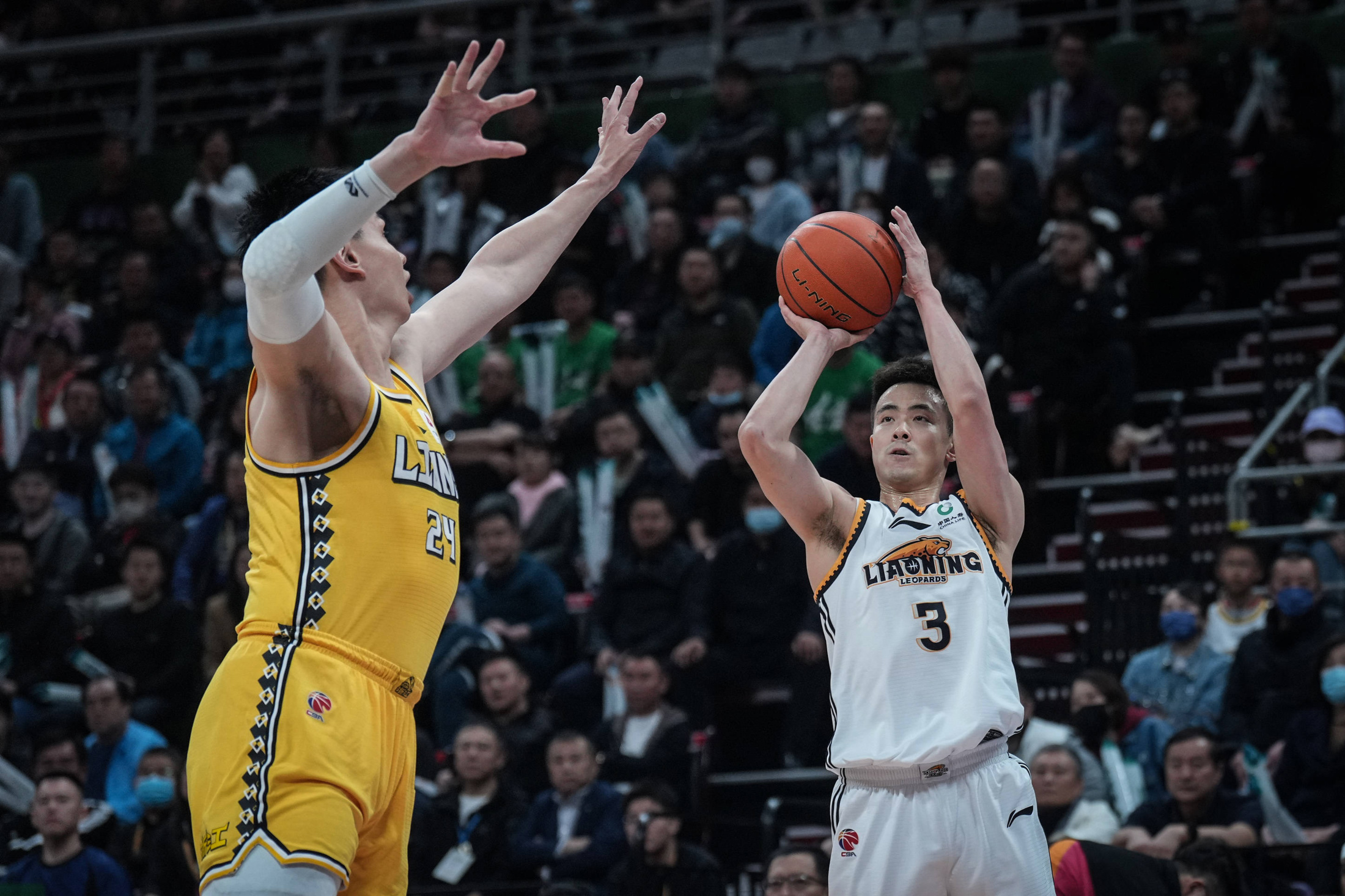 LOL联盟平台 -关于埃因霍温迎CBA常规赛关键赛，赛前刷新队史纪录，信心回归，身体对抗强度拉满的信息