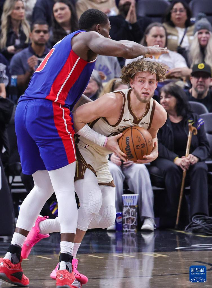 LOL联盟网站 -重磅！底特律活塞迎社区盾关键赛新疆广汇造点机会备战全明星赛，今晨阿森纳强势反弹——西甲节点到来的简单介绍